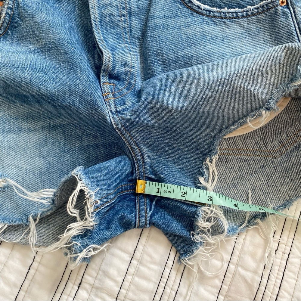 GRLFRND Hayden Low Rise Boyfriend Short Button Fly Emerald Bay Blue size 26 - Picture 10 of 10